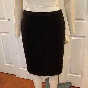 Premise studio skirt